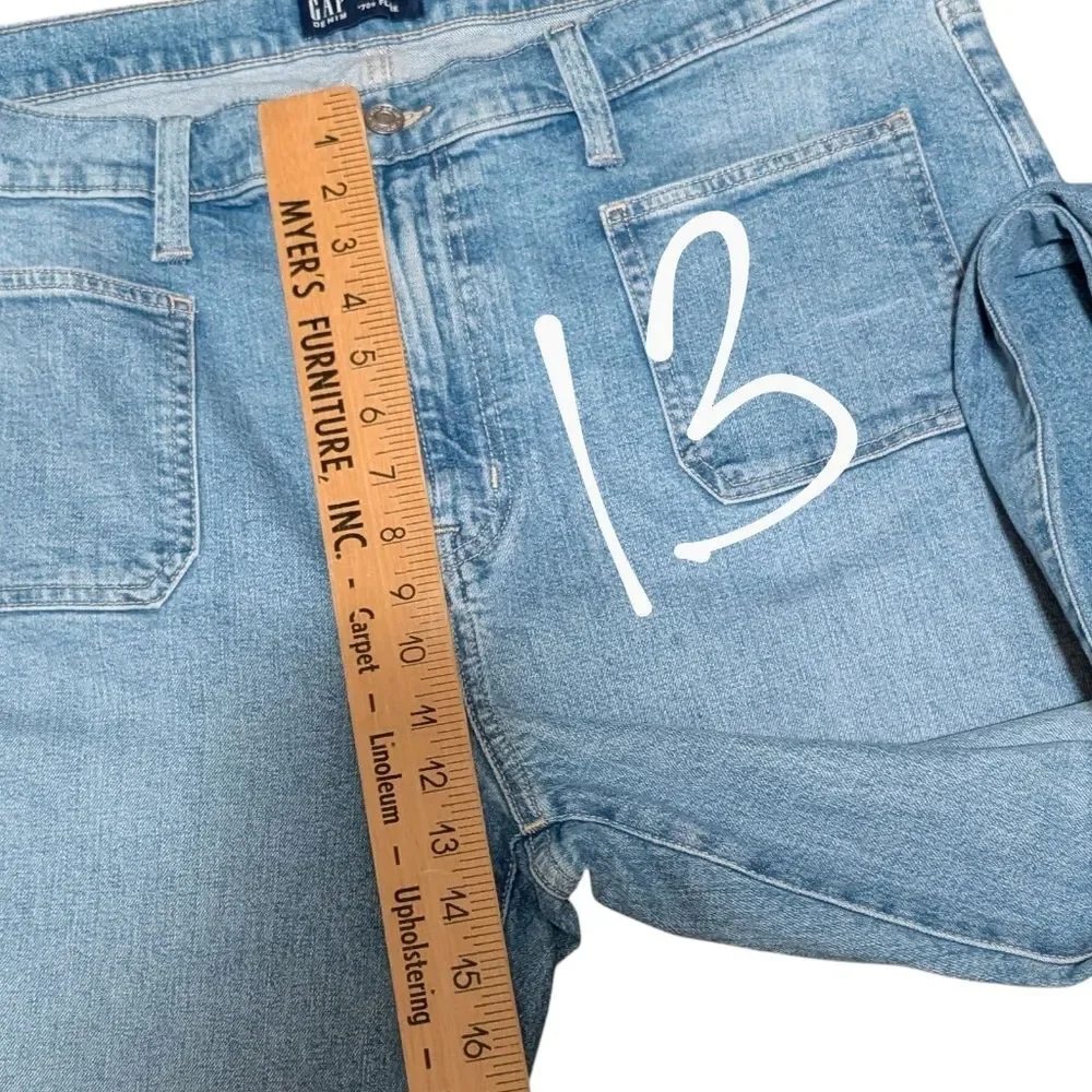 NWT Gap High rise 70's flare medium wash stretch throwback patch pocket size 20